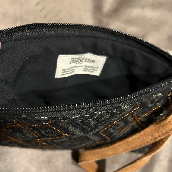 NWT Ruggine Luster Wristlet - Picture 7 of 8